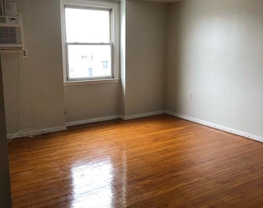 3277 Morrell Avenue - Photo Thumbnail 11