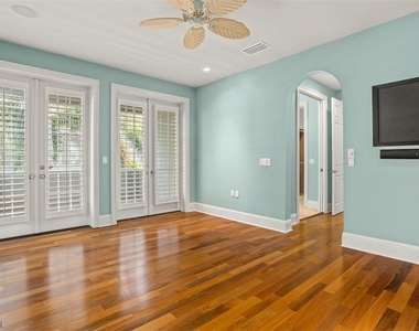 1136 S Pennsylvania Avenue - Photo Thumbnail 29