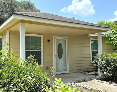 1006 2nd Street - Photo Thumbnail 24