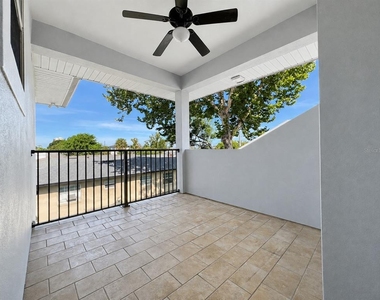 1409 Michigan Avenue - Photo Thumbnail 12