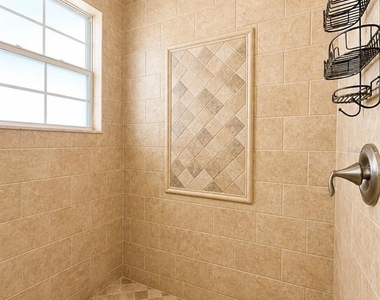 1409 Michigan Avenue - Photo Thumbnail 1