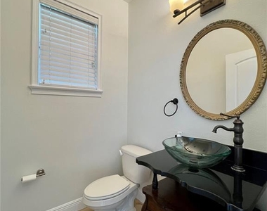 1409 Michigan Avenue - Photo Thumbnail 18