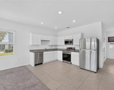 393 Grand Pine Lane - Photo Thumbnail 4