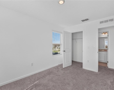393 Grand Pine Lane - Photo Thumbnail 14