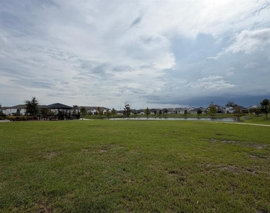393 Grand Pine Lane - Photo Thumbnail 15