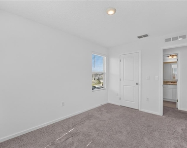 393 Grand Pine Lane - Photo Thumbnail 13