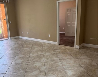 6335 Contessa Drive - Photo Thumbnail 19