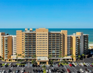 880 Mandalay Avenue - Photo Thumbnail 33