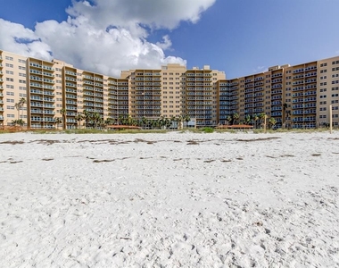 880 Mandalay Avenue - Photo Thumbnail 1