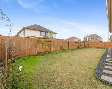 7623 Water Glen Lane - Photo Thumbnail 47