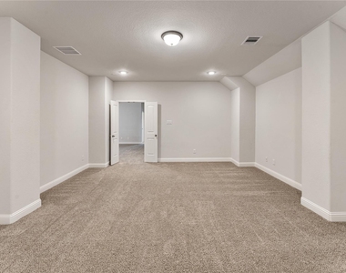 7623 Water Glen Lane - Photo Thumbnail 37