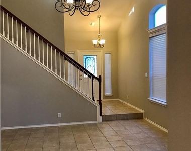 13609 Pine Warbler Dr - Photo Thumbnail 10