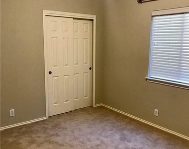 13609 Pine Warbler Dr - Photo Thumbnail 12