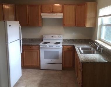 5982 52nd Avenue N - Photo Thumbnail 5