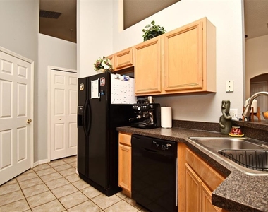 2634 Gold Dust Circle - Photo Thumbnail 10