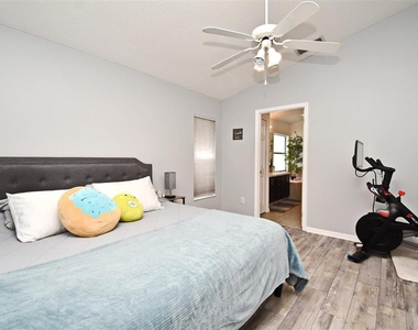 2634 Gold Dust Circle - Photo Thumbnail 21