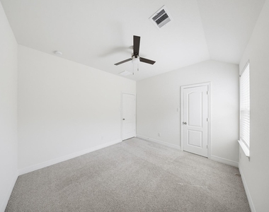 40615 Guillemont Lane - Photo Thumbnail 16