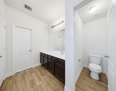 40615 Guillemont Lane - Photo Thumbnail 11