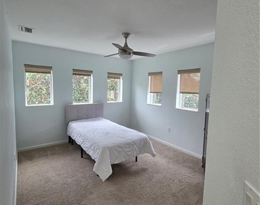 1615 Croydon Street - Photo Thumbnail 14