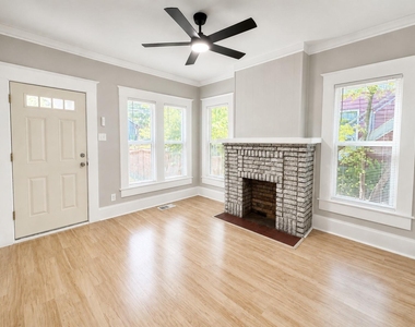 514 E 38th St - Photo Thumbnail 1