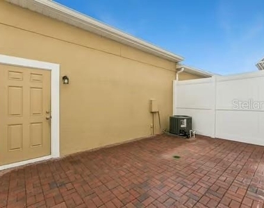 7043 Twilight Bay Drive - Photo Thumbnail 25