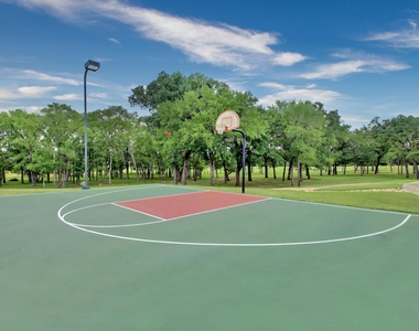 149 Hackberry Ln - Photo Thumbnail 27