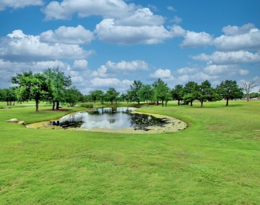 149 Hackberry Ln - Photo Thumbnail 24