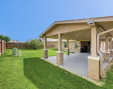 4515 Terrazza Verde Drive - Photo Thumbnail 14