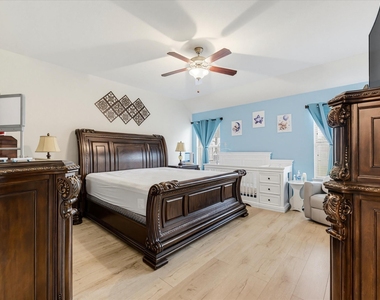 4515 Terrazza Verde Drive - Photo Thumbnail 3