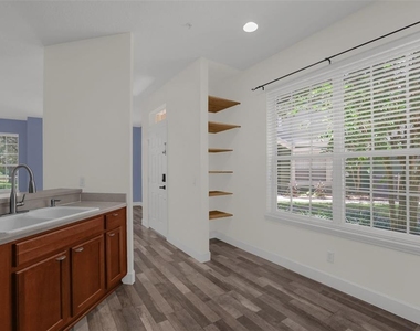 740 Ashworth Overlook Drive - Photo Thumbnail 11