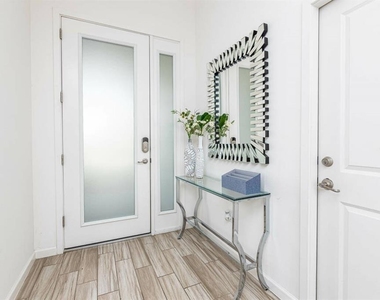 2678 Calistoga Avenue - Photo Thumbnail 1