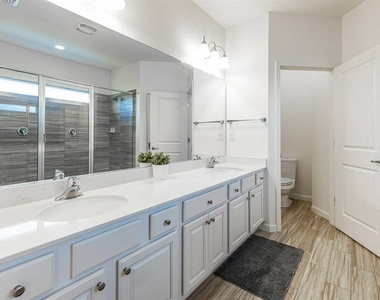 2678 Calistoga Avenue - Photo Thumbnail 19