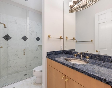 9701 Lake Isleworth Court - Photo Thumbnail 26