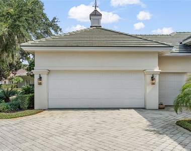 9701 Lake Isleworth Court - Photo Thumbnail 42