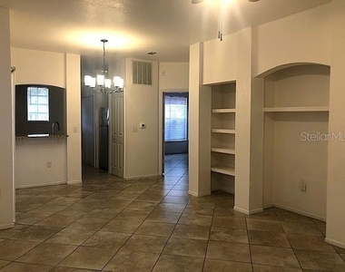 102 Vista Verdi Circle - Photo Thumbnail 1