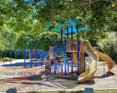 122 Abram - Photo Thumbnail 26
