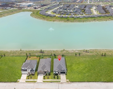 5831 Westwood Shore Drive - Photo Thumbnail 29