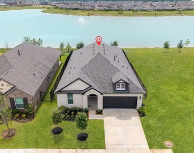 5831 Westwood Shore Drive - Photo Thumbnail 31