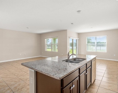 1112 Fox Path - Photo Thumbnail 3