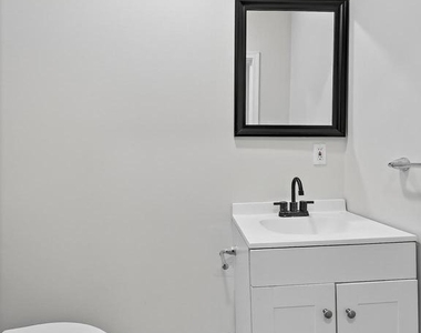 3020 Euclid Avenue - Photo Thumbnail 10