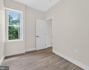 3020 Euclid Avenue - Photo Thumbnail 16