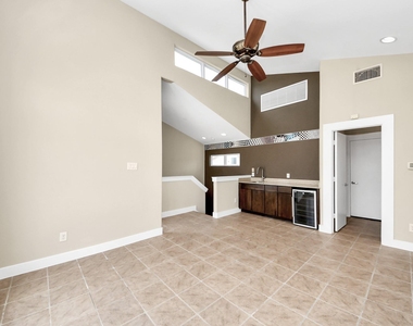 1807 W Webster Street - Photo Thumbnail 32