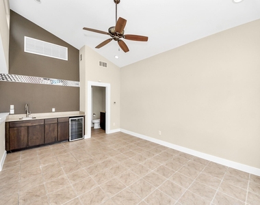 1807 W Webster Street - Photo Thumbnail 30