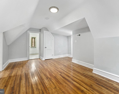 541 E Church - Photo Thumbnail 28