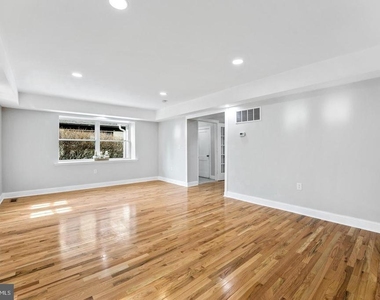 541 E Church - Photo Thumbnail 6