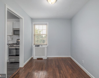 150 E Wynnewood Road - Photo Thumbnail 8