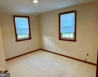 2432 W Chester Pike - Photo Thumbnail 21