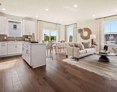 923 Anvil Court - Photo Thumbnail 2