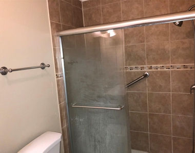 15403 Bow Lane - Photo Thumbnail 9
