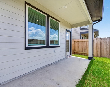 1738 Revolution Way - Photo Thumbnail 47